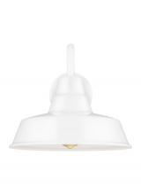 VC Studio Collection 8637401EN3-15 - Barn Light Medium One Light Outdoor Wall Lantern